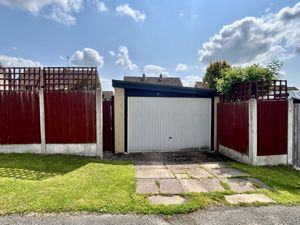 Detached Garage- click for photo gallery